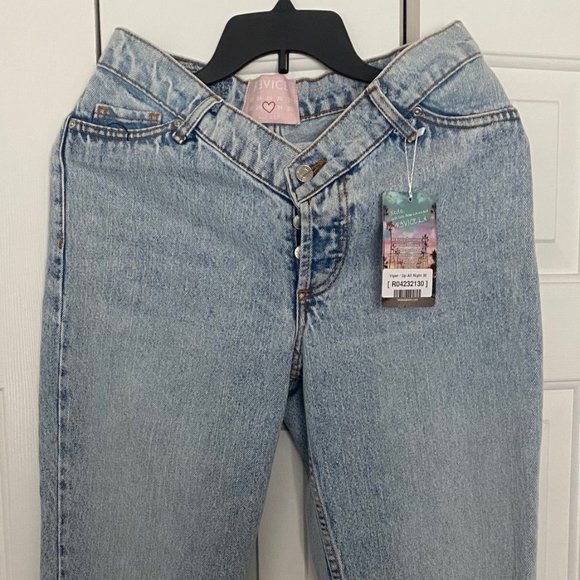 Revice Viper/Up All Night V-Cut Waist Straight Leg Jeans Size 30 - Picture 4 of 6